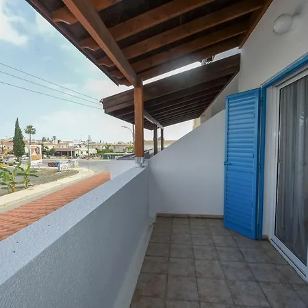 The Valley Beyond Паралимни